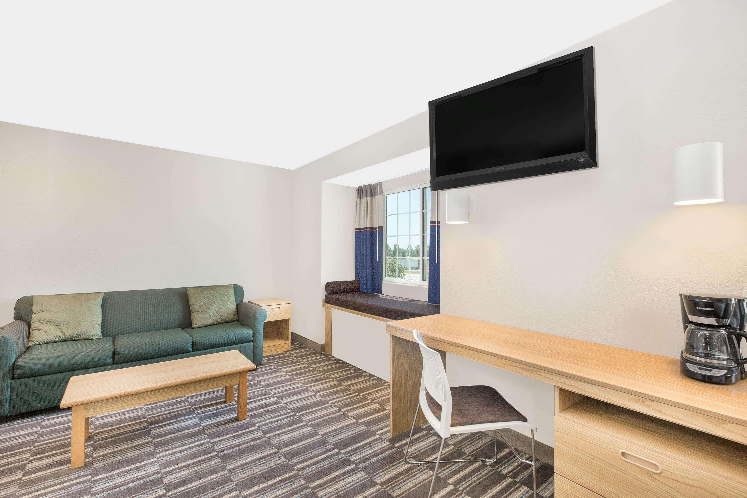 Microtel Inn And Suites - Эймс Экстерьер фото