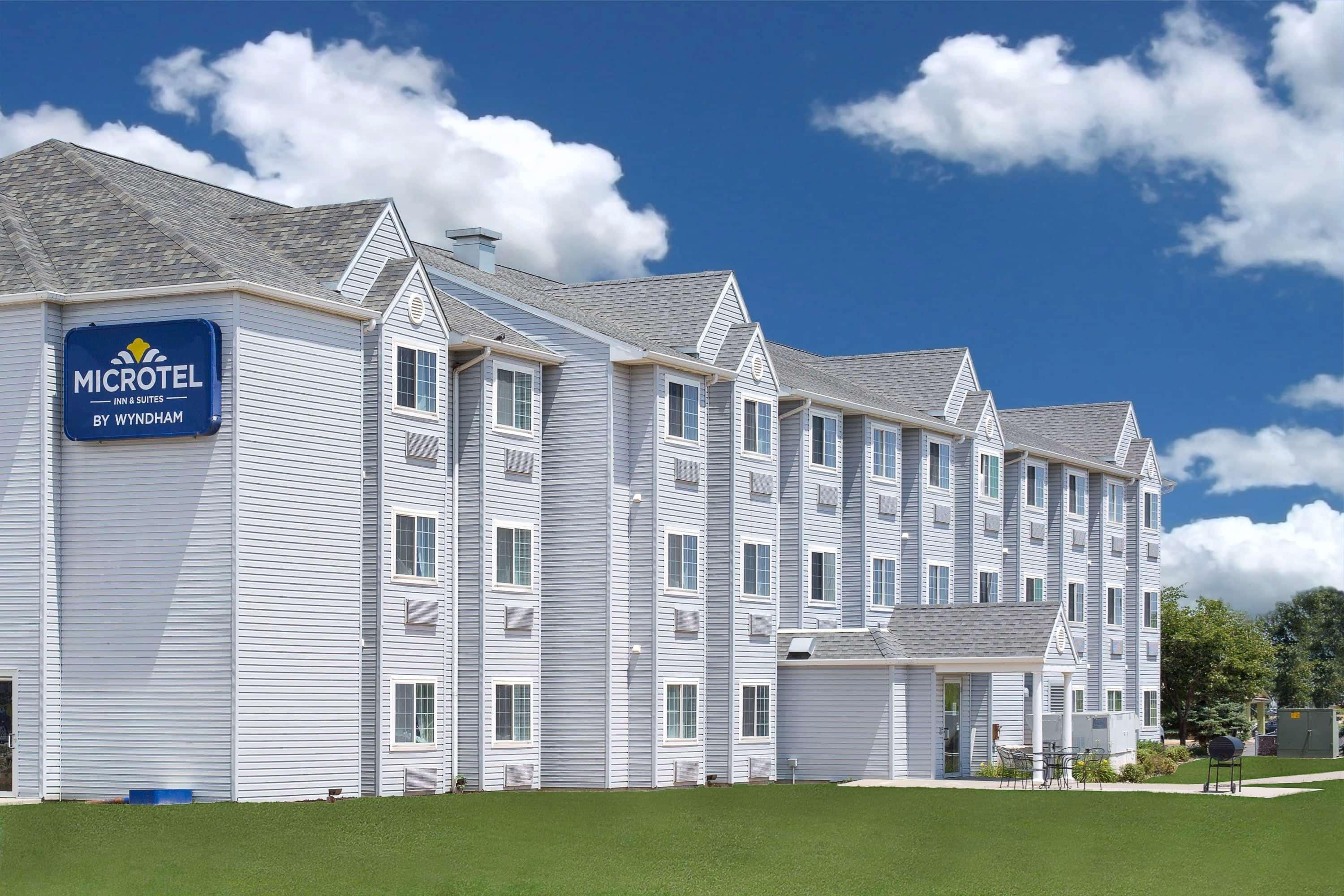 Microtel Inn And Suites - Эймс Экстерьер фото
