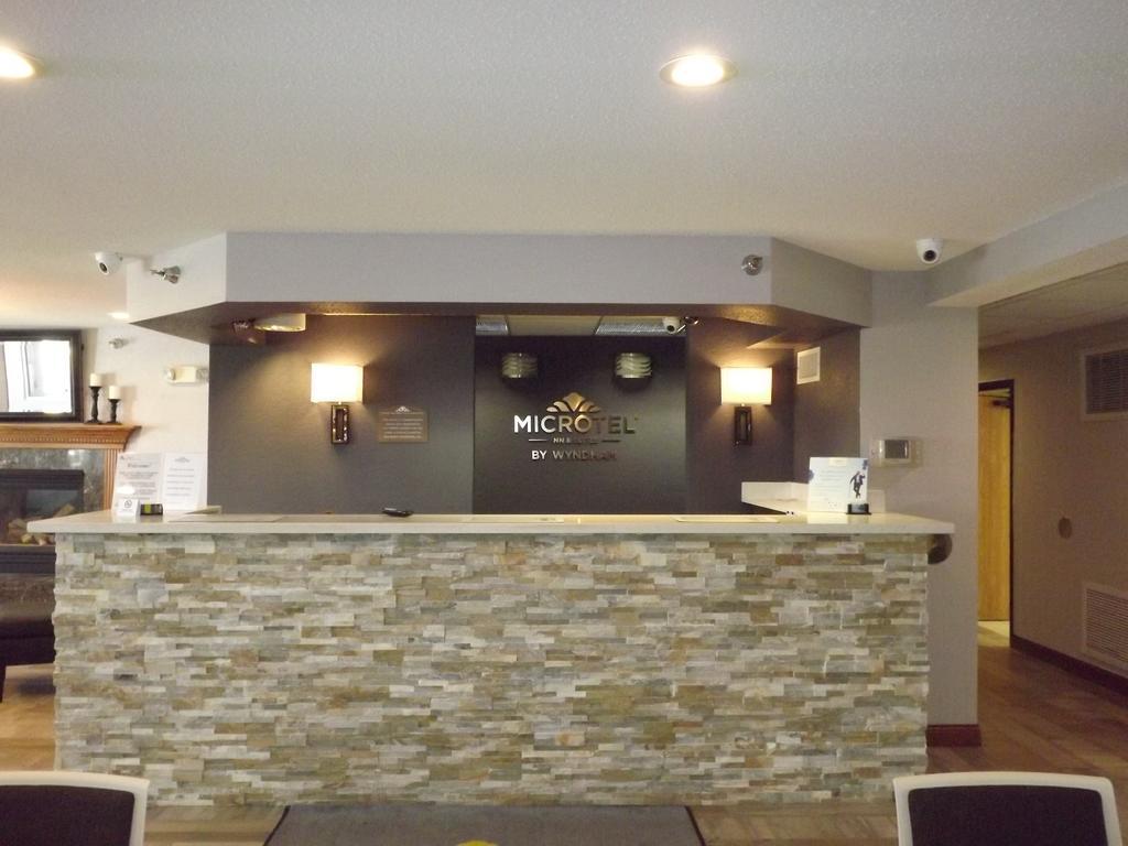 Microtel Inn And Suites - Эймс Экстерьер фото